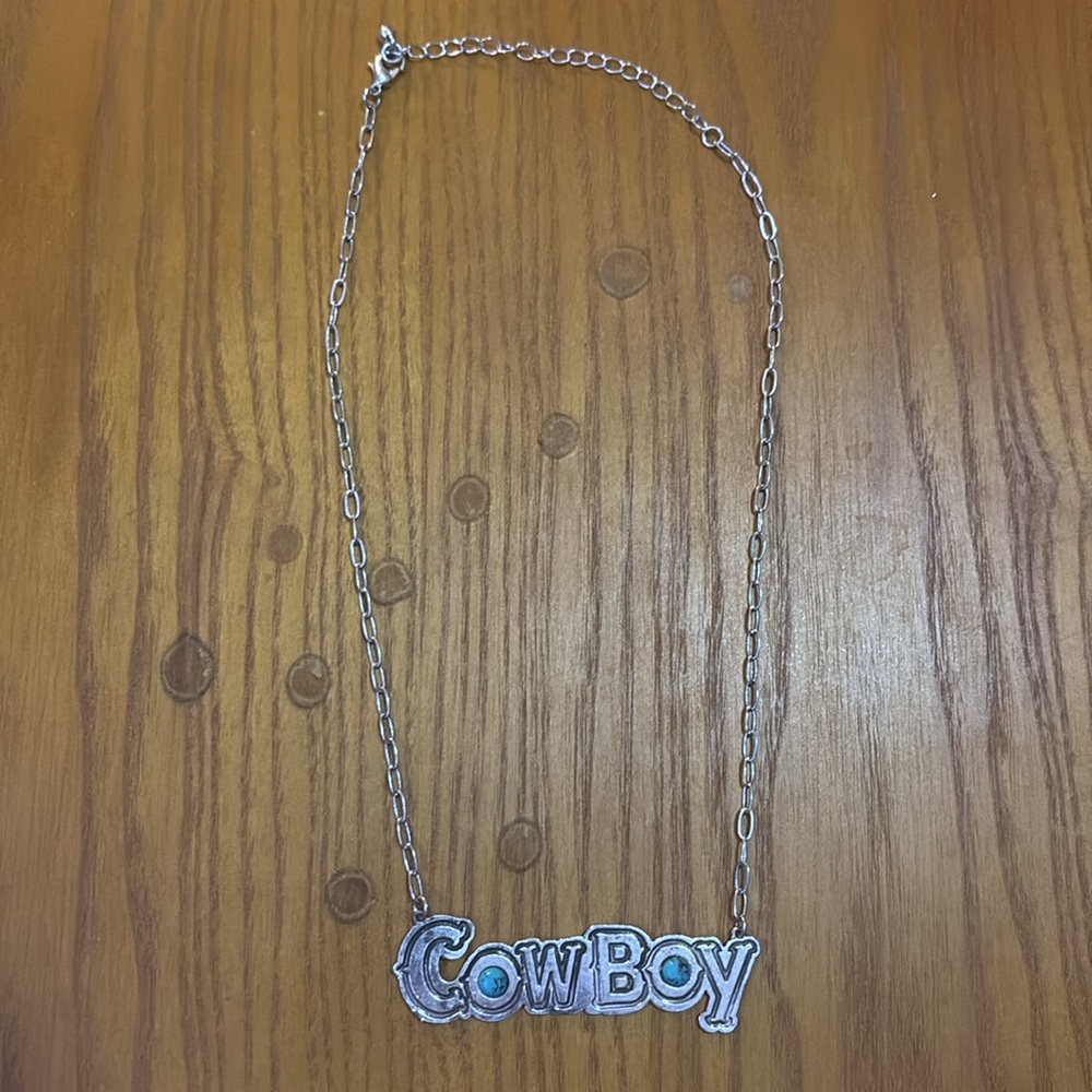 Cowboy necklace - Picture 2 of 3